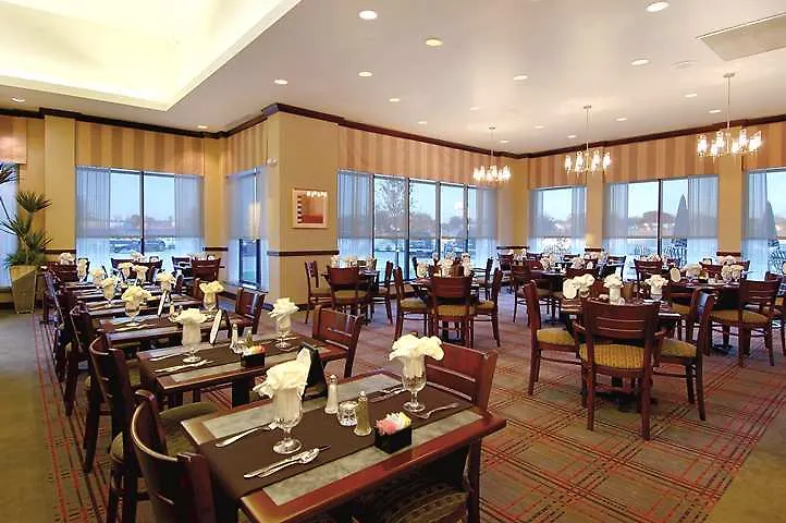 Hilton Garden Inn St. Louis Airport Berkeley 3*,