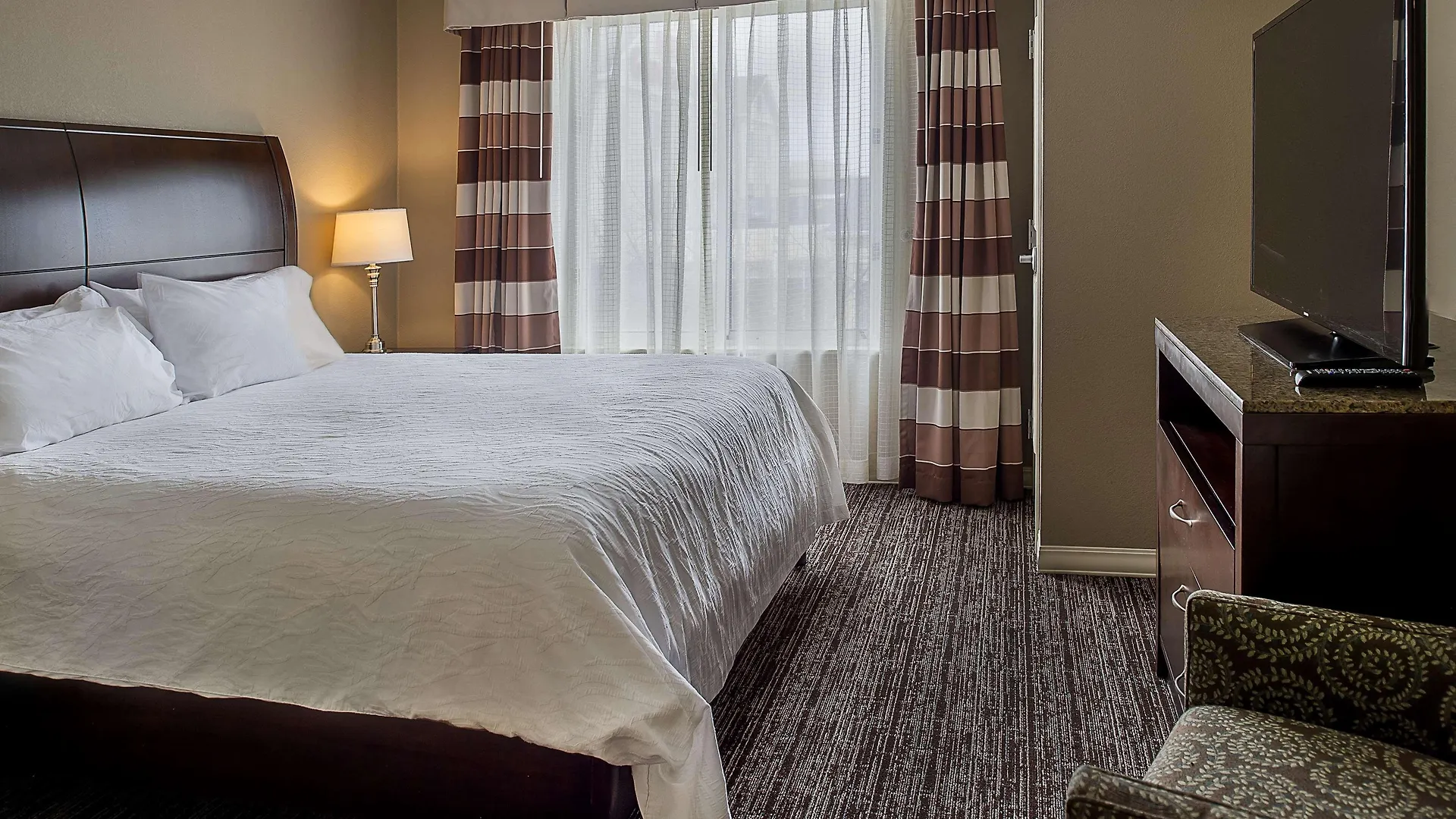 Hilton Garden Inn St. Louis Airport Berkeley Hotel