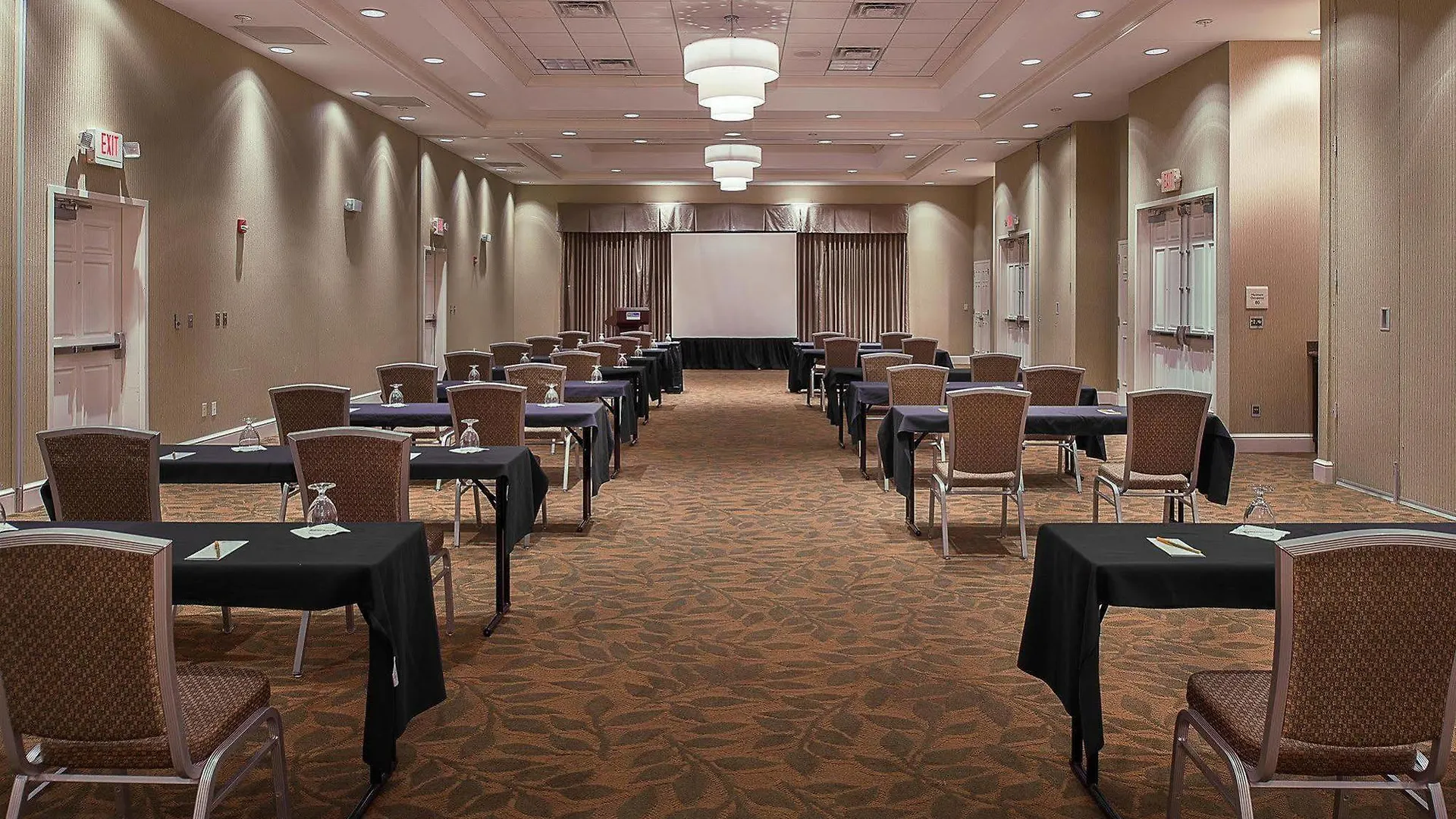 Hilton Garden Inn St. Louis Airport Berkeley Hotel